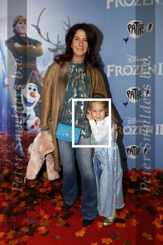 Amsterdam 16 november 2019
Premiere Frozen 2 in Tuschinski. Tanja Bamberger met kleindochter