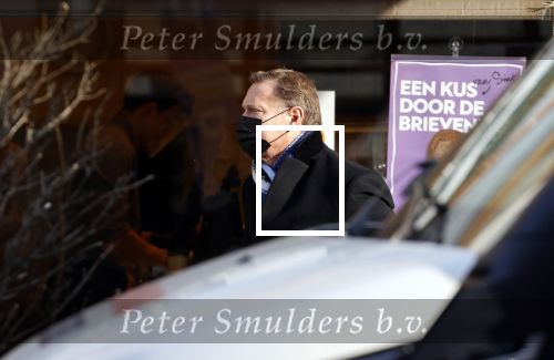 Amsterdam 25 november 2020
Albert Verlinde doet boodschappen met mondkapje