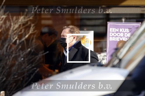 Amsterdam 25 november 2020
Albert Verlinde doet boodschappen met mondkapje