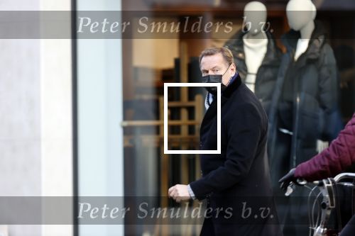 Amsterdam 25 november 2020
Albert Verlinde doet boodschappen met mondkapje