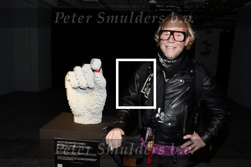 Amsterdam 9 december 2020
Lego expositie in de kalver passage . Bastiaan v Schaik