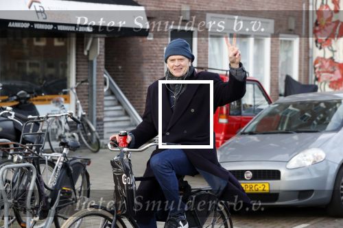 Amsterdam 18 december 2020
Beau v Erven Dorens op fiest .