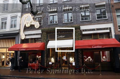 Amsterdam 12 december 2020
De cartier winkel op de pc hooftstraat in kerstsfeer