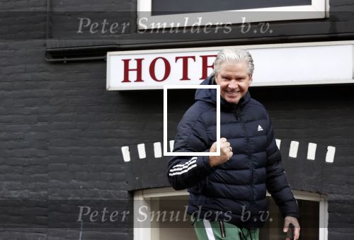 Amsterdam 17 december 2020
Dries Roelvink op straat