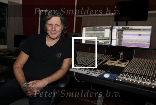 HOLTEN 9 NOVEMBER 2020
Edwin v Hoevelaak met zijn vriendin Natasja Poels in zijn studo