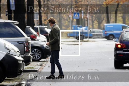 Den Haag Schiphol en Hilversum
Frank Jansen en zijn partneer Rogier Smit rijden van hun huis in Den Haag naar RTL in Hilversum waar ze een gesprek hebben met Peter v d Vorst van RTL