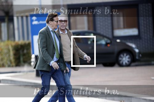 Den Haag Schiphol en Hilversum
Frank Jansen en zijn partneer Rogier Smit rijden van hun huis in Den Haag naar RTL in Hilversum waar ze een gesprek hebben met Peter v d Vorst van RTL