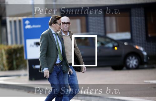 Den Haag Schiphol en Hilversum
Frank Jansen en zijn partneer Rogier Smit rijden van hun huis in Den Haag naar RTL in Hilversum waar ze een gesprek hebben met Peter v d Vorst van RTL