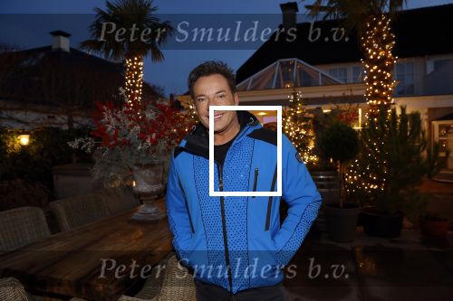 Aalsmeer 18 december 2020
Gerard Joling zijn huis is helemaal versierd met kerstlichtjes en bomen
