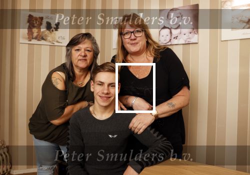 Den Haag 3 december 2020
Gio Zwikker thuis met zijn omaâ€™s