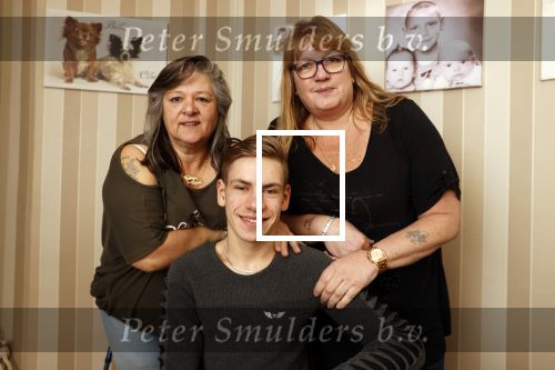 Den Haag 3 december 2020
Gio Zwikker thuis met zijn omaâ€™s