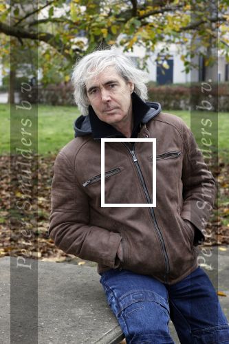 Utrecht 24 november 2020
Hans de Booij gaat weer optreden.
