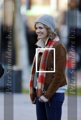 Amsterdam 18 november 2020
Opnames met ilse Warringa op het Rembrandtplein. Menno Kohler doet produktie . Zijn vrouw en zoontje komen even kijken .