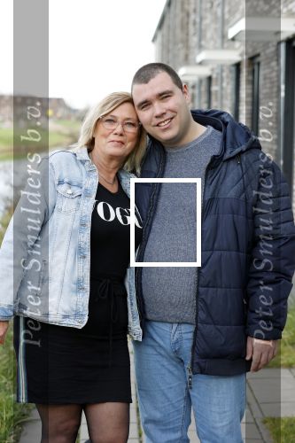 Groningen 26 november 2020
Janneke Huizingh de ex vriendin van Boer Geert. Janneke met haar zoon Damion