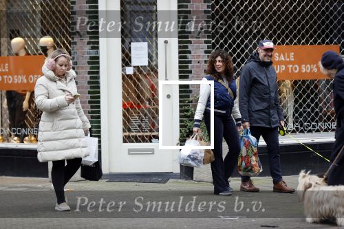 Amsterdam 19 december 2020
Johan Neijenhuis met zijn vriendin in Amsterdam zuid.
