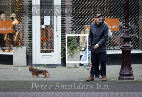 Amsterdam 19 december 2020
Johan Neijenhuis met zijn vriendin in Amsterdam zuid.
