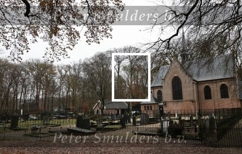 Lage Vuursche 3 december 2020
Het graf van Prins Friso op de begraafplaats in Lage Vuursche naatt kasteel Drakesteyn waar Prinses Beatrix woont