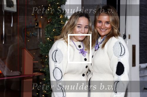 Amsterdam 24 november 2020
Lieke v Lexmond en Jetteke v Lexmond openen hun winkel