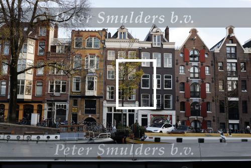 Amsterdam 22 november 2020
Huis/ appartement van Mark v Eeuwen in dit grachtenpand