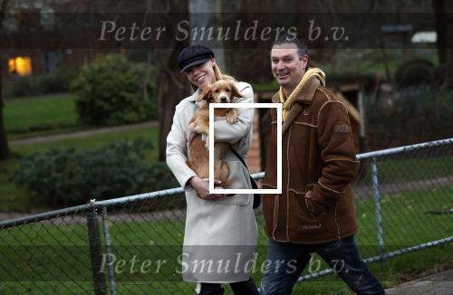 Ouderkerk aan de Amstel 11 december 2020
Nicolette Kluijver met haar man en hun nieuwe puppy.