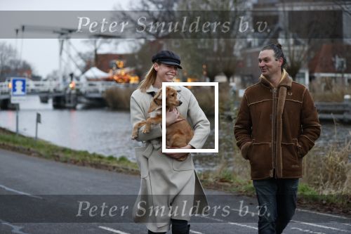 Ouderkerk aan de Amstel 11 december 2020
Nicolette Kluijver met haar man en hun nieuwe puppy.