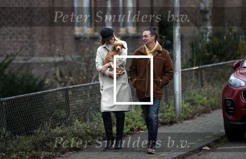 Ouderkerk aan de Amstel 11 december 2020
Nicolette Kluijver met haar man en hun nieuwe puppy.