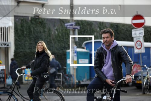 Amsterdam 22 november 2020
Rick Brandsteder komt en vriendin tegen in Amsterdam zuid