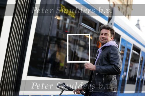 Amsterdam 22 november 2020
Rick Brandsteder komt en vriendin tegen in Amsterdam zuid