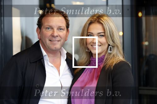 Vinkeveen 12 december 2020
Robert leroy vertrekt bij the Harbour Club in Vinkeveen met zijn vriendin Jaimie de Boer en zijn kinderen.