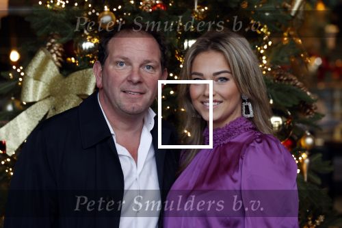 Vinkeveen 12 december 2020
Robert leroy vertrekt bij the Harbour Club in Vinkeveen met zijn vriendin Jaimie de Boer en zijn kinderen.