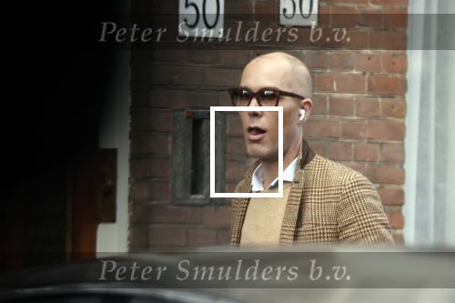 Den Haag Schiphol en Hilversum
Frank Jansen en zijn partneer Rogier Smit rijden van hun huis in Den Haag naar RTL in Hilversum waar ze een gesprek hebben met Peter v d Vorst van RTL