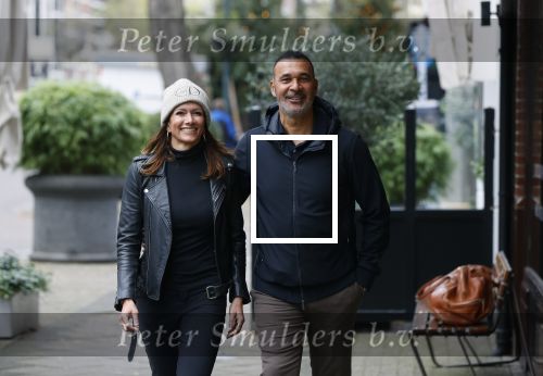 Amsterdam 13 november 2020
Ruud Gullit met zijn vriendin Karin de Rooij
