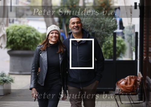 Amsterdam 13 november 2020
Ruud Gullit met zijn vriendin Karin de Rooij
