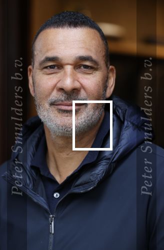 Amsterdam 13 november 2020
Ruud Gullit met zijn vriendin Karin de Rooij