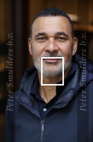 Amsterdam 13 november 2020
Ruud Gullit met zijn vriendin Karin de Rooij