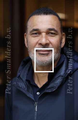 Amsterdam 13 november 2020
Ruud Gullit met zijn vriendin Karin de Rooij