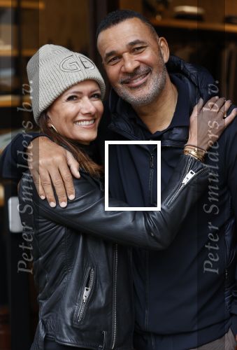 Amsterdam 13 november 2020
Ruud Gullit met zijn vriendin Karin de Rooij