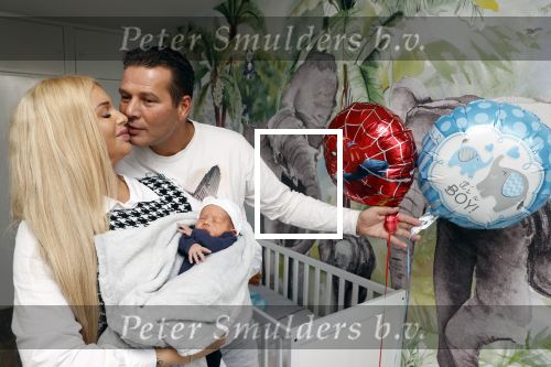 Scheveningen 20 november 2020
Samantha de Jong met haar vriend Gerrit en hun baby Djamino in hun huis .  dochter Gerrit