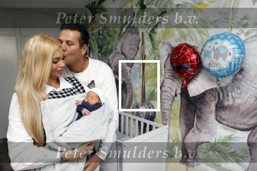 Scheveningen 20 november 2020
Samantha de Jong met haar vriend Gerrit en hun baby Djamino in hun huis .  dochter Gerrit