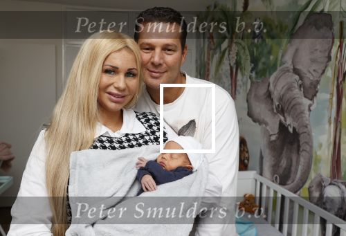 Scheveningen 20 november 2020
Samantha de Jong met haar vriend Gerrit en hun baby Djamino in hun huis .  dochter Gerrit