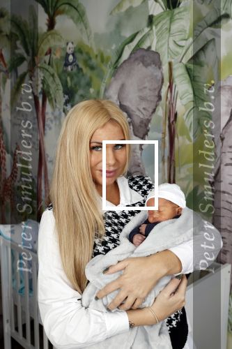 Scheveningen 20 november 2020
Samantha de Jong met haar vriend Gerrit en hun baby Djamino in hun huis .  dochter Gerrit
