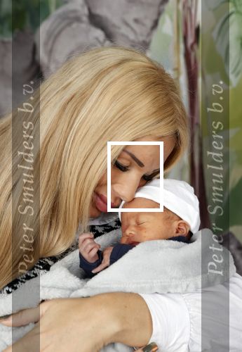 Scheveningen 20 november 2020
Samantha de Jong met haar vriend Gerrit en hun baby Djamino in hun huis .  dochter Gerrit