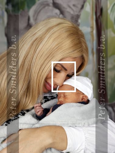 Scheveningen 20 november 2020
Samantha de Jong met haar vriend Gerrit en hun baby Djamino in hun huis .  dochter Gerrit