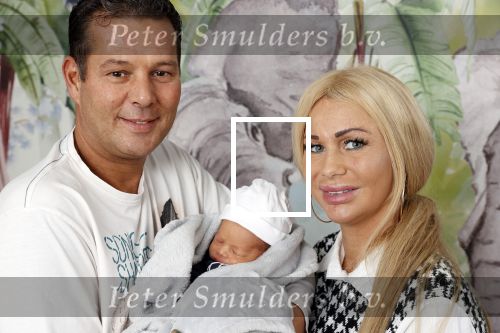 Scheveningen 20 november 2020
Samantha de Jong met haar vriend Gerrit en hun baby Djamino in hun huis .  dochter Gerrit