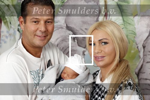 Scheveningen 20 november 2020
Samantha de Jong met haar vriend Gerrit en hun baby Djamino in hun huis .  dochter Gerrit