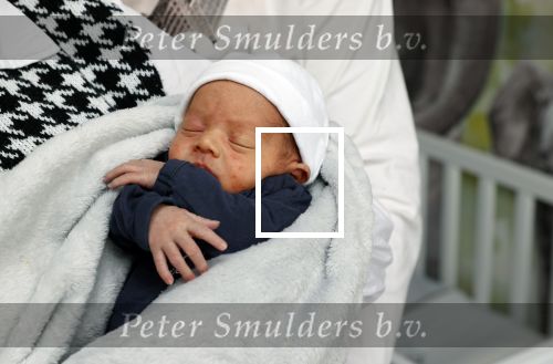 Scheveningen 20 november 2020
Samantha de Jong met haar vriend Gerrit en hun baby Djamino in hun huis .  dochter Gerrit