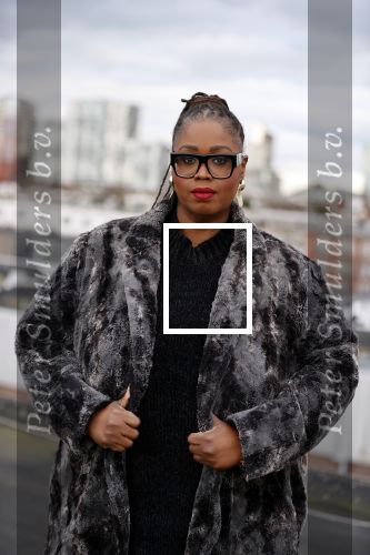 Rotterdam 4 december 2020
Interview Cahtherine Keyl met Shirma Rouse . Shirma is ruim 60 kg afgevallen.