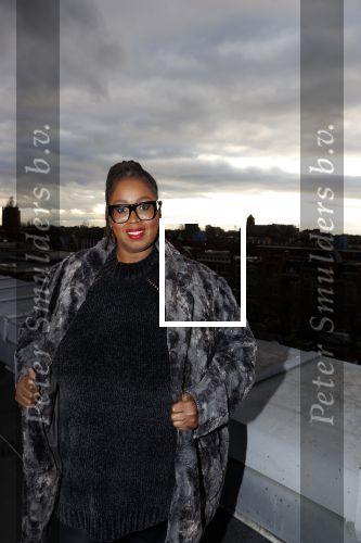 Rotterdam 4 december 2020
Interview Cahtherine Keyl met Shirma Rouse . Shirma is ruim 60 kg afgevallen.