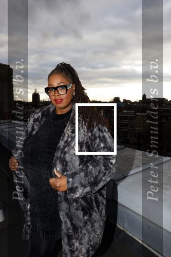 Rotterdam 4 december 2020
Interview Cahtherine Keyl met Shirma Rouse . Shirma is ruim 60 kg afgevallen.
