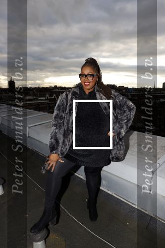 Rotterdam 4 december 2020
Interview Cahtherine Keyl met Shirma Rouse . Shirma is ruim 60 kg afgevallen.